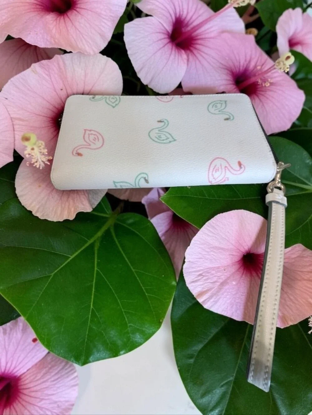 NWT COACH White Floral Zip Wristlet with Pastel Accents